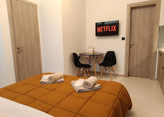 Giorgio Patrasso - Micro Apartment In The Center Of Patras