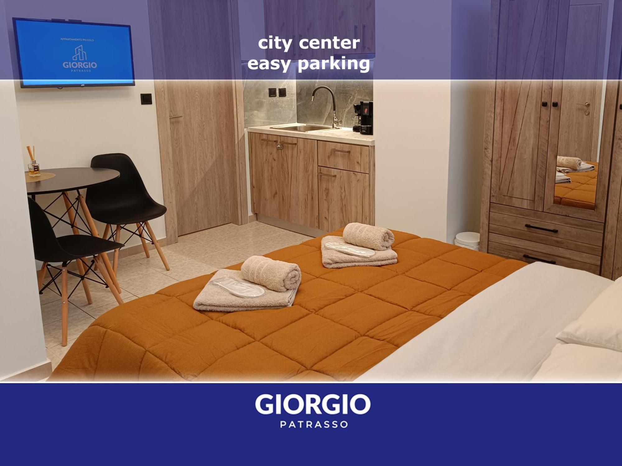 Giorgio Patrasso - Micro In The Center Of Apartment