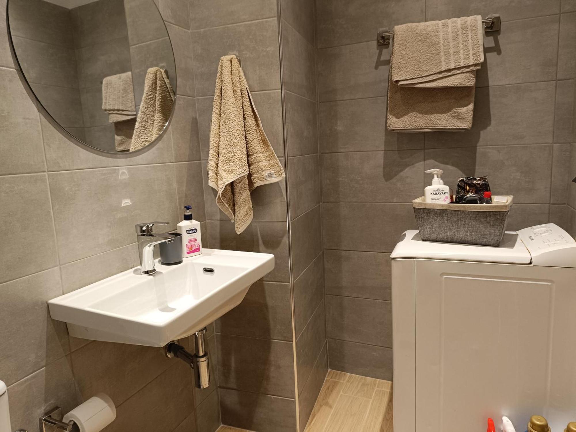 Apartment Giorgio Patrasso - Micro In The Center Of
